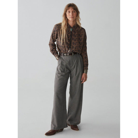 Maison Hotel Etta Blouse (black pepper)