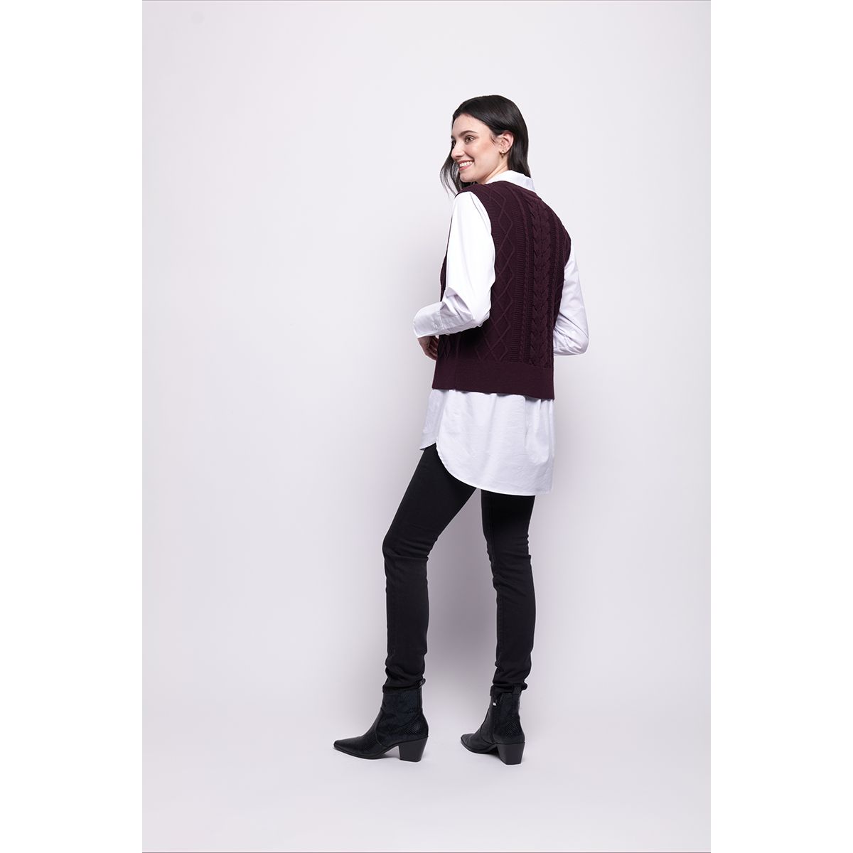 Foil Plot Twist vest (Hunter & Plum)