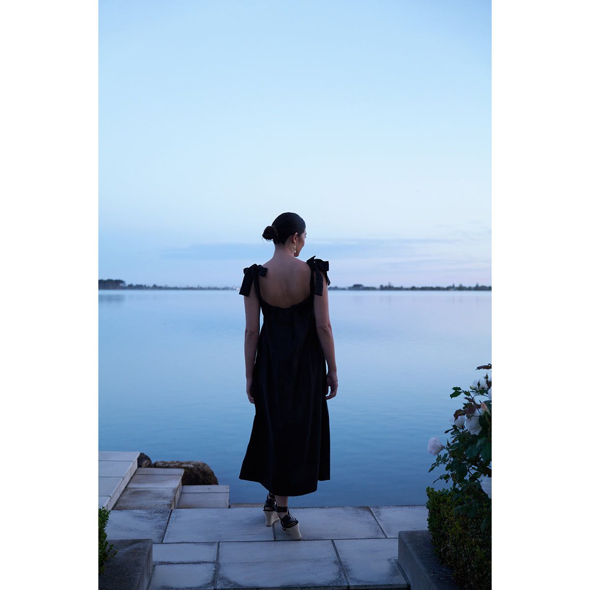 Foil BaliTie dress Black