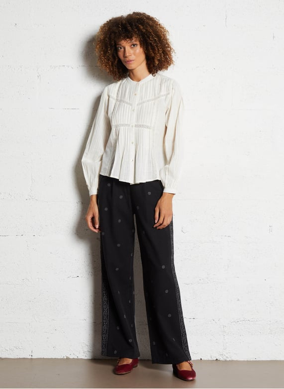 Maison Hotel Damusi Romy Merengue Blouse