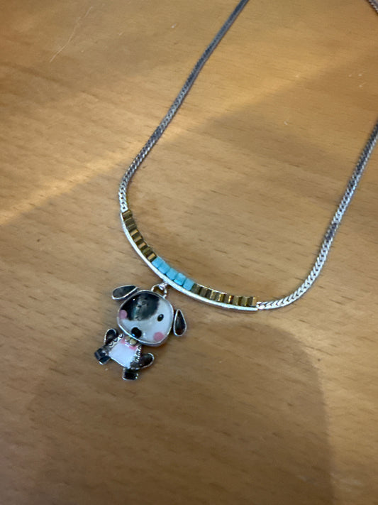 W21 Puppy Necklace T21-09110-101