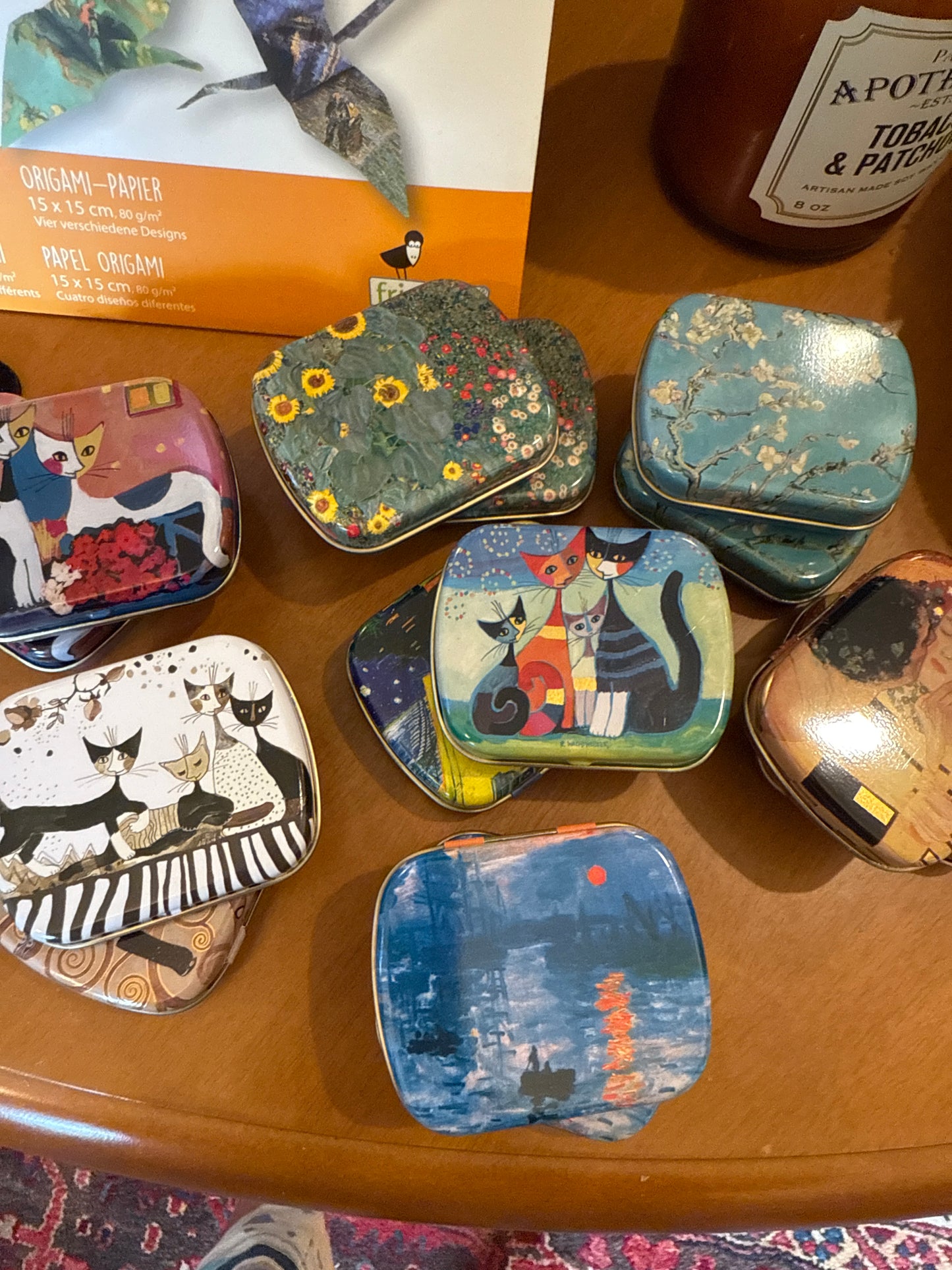 Art tin