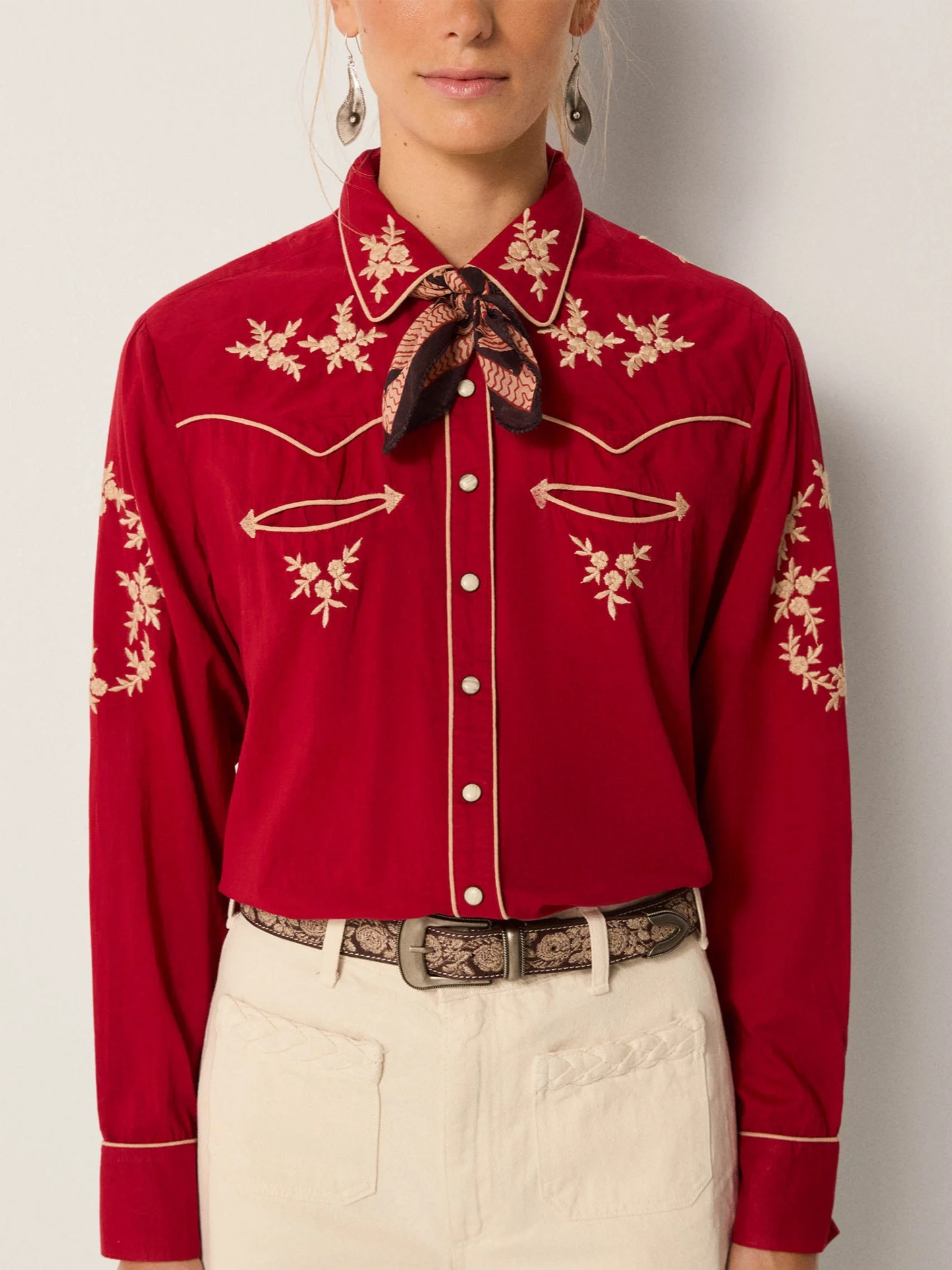 Maison Hotel Sierra Western Rodeo Blouse Red River