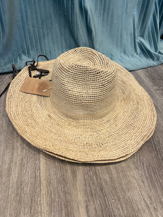 Aziz Hat Lace Natural/ Made in Mada