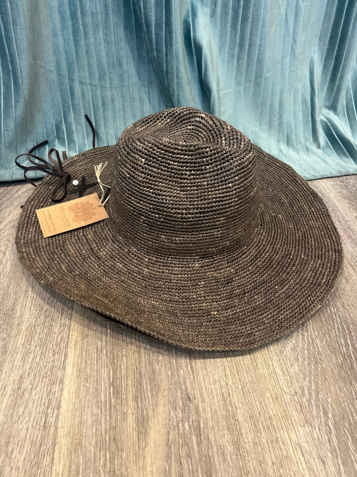Aziz Lace Hat Taupe /Made in Mada