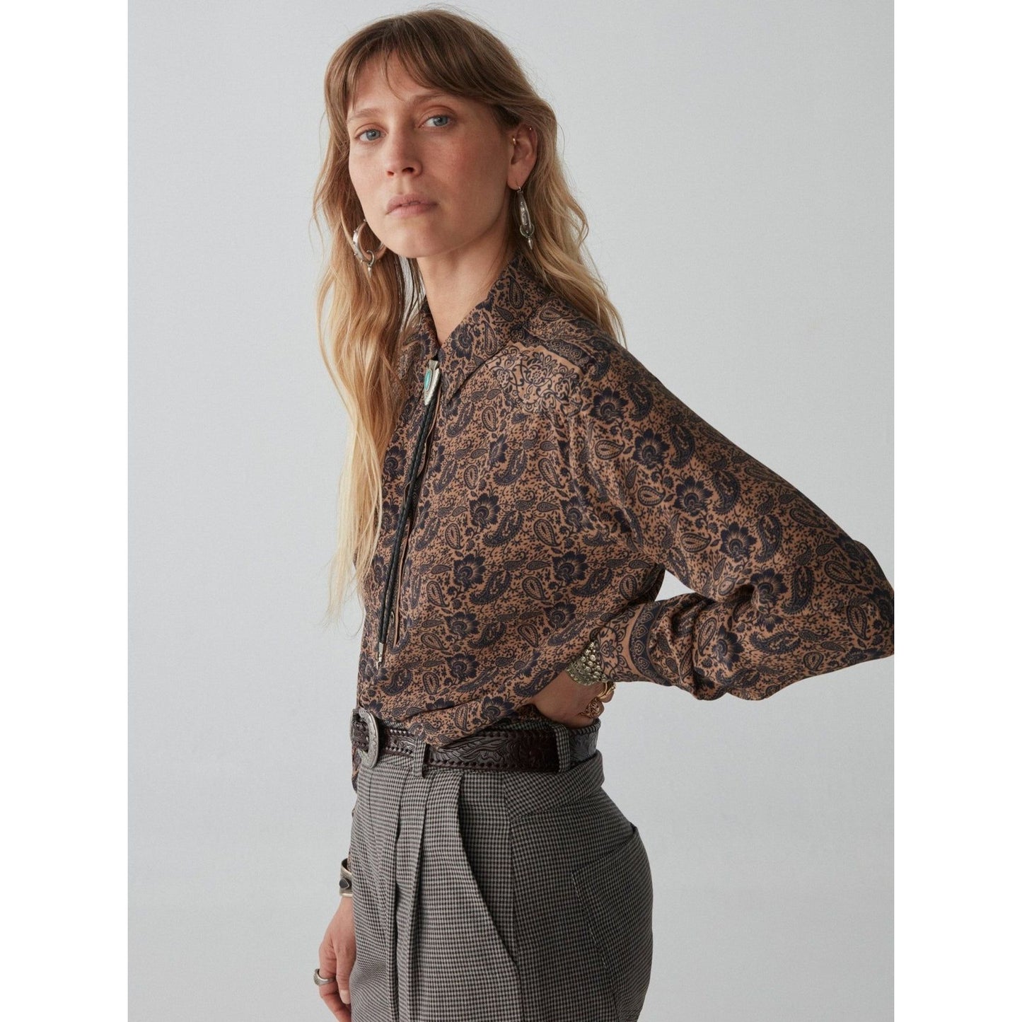 Maison Hotel Etta Blouse (black pepper)
