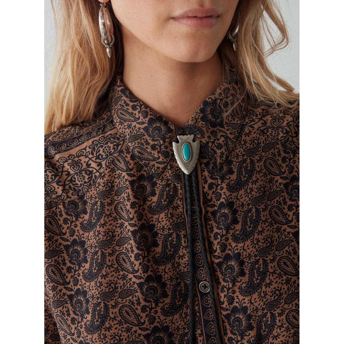Maison Hotel Etta Blouse (black pepper)