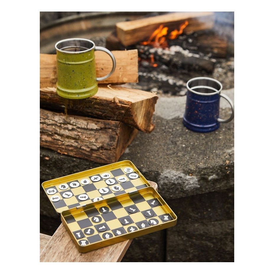 Campfire chess