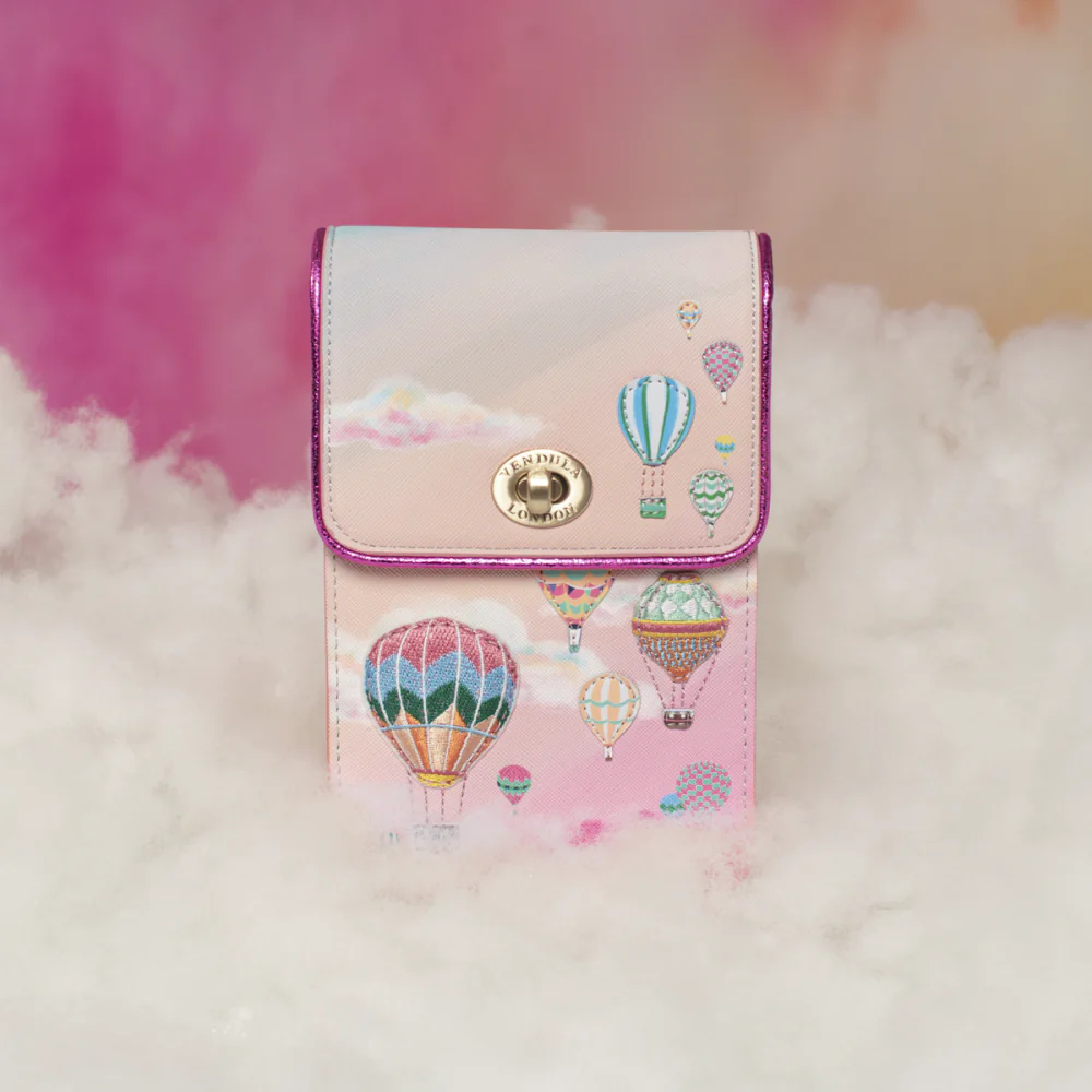 Vendula Above the Clouds Tara Clip Frame Bag